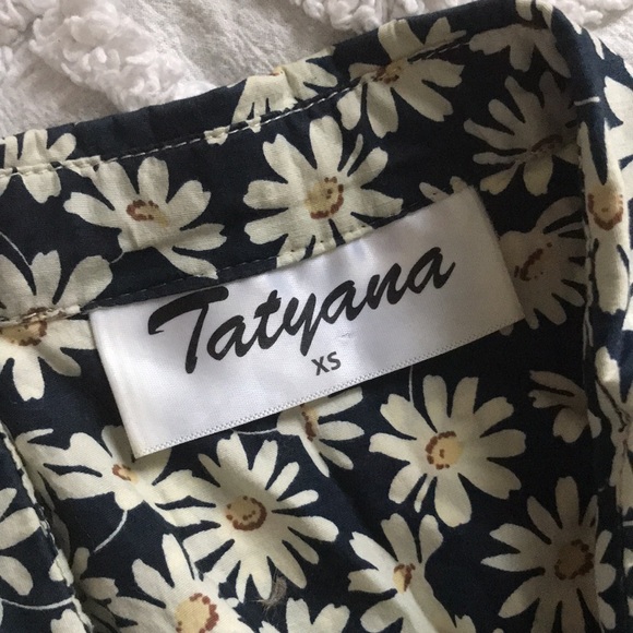 60s Daisy Tie-Up Cropped Blouse - Picture 4 of 4